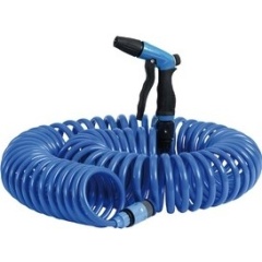 Tubo flessibile retrattile Osculati per il lavaggio della nave