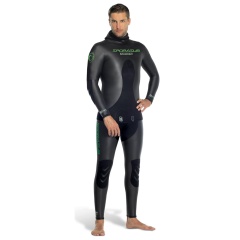 Muta pesca sub Sporasub Sandwich