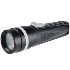 Torcia subacquea H.dessault by C4 Sirio