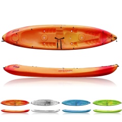 Kayak rigido seduto sulla parte superiore RPI Trilia