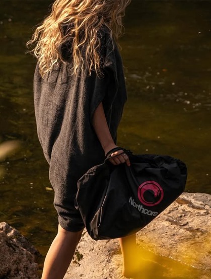 Poncho e Sacca stagna Northcore Poncho e Sacca stagna Northcore