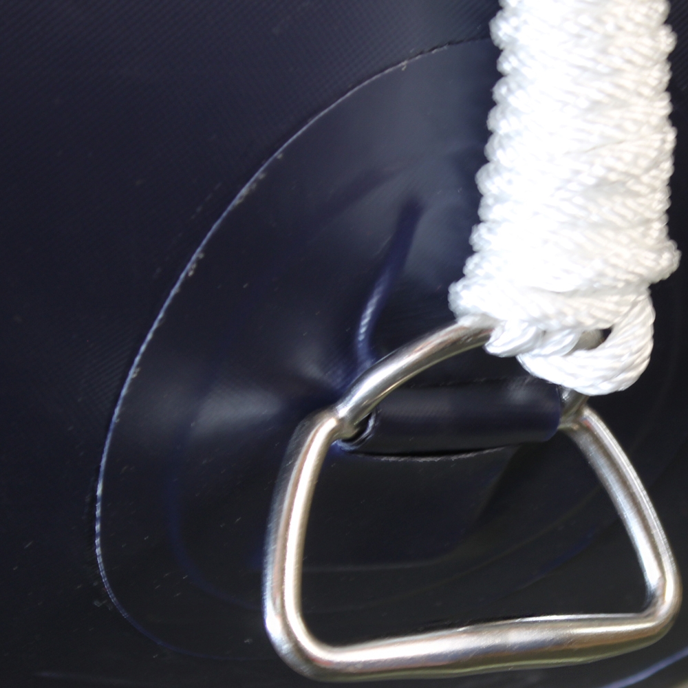 Anello anteriore con corda di traino